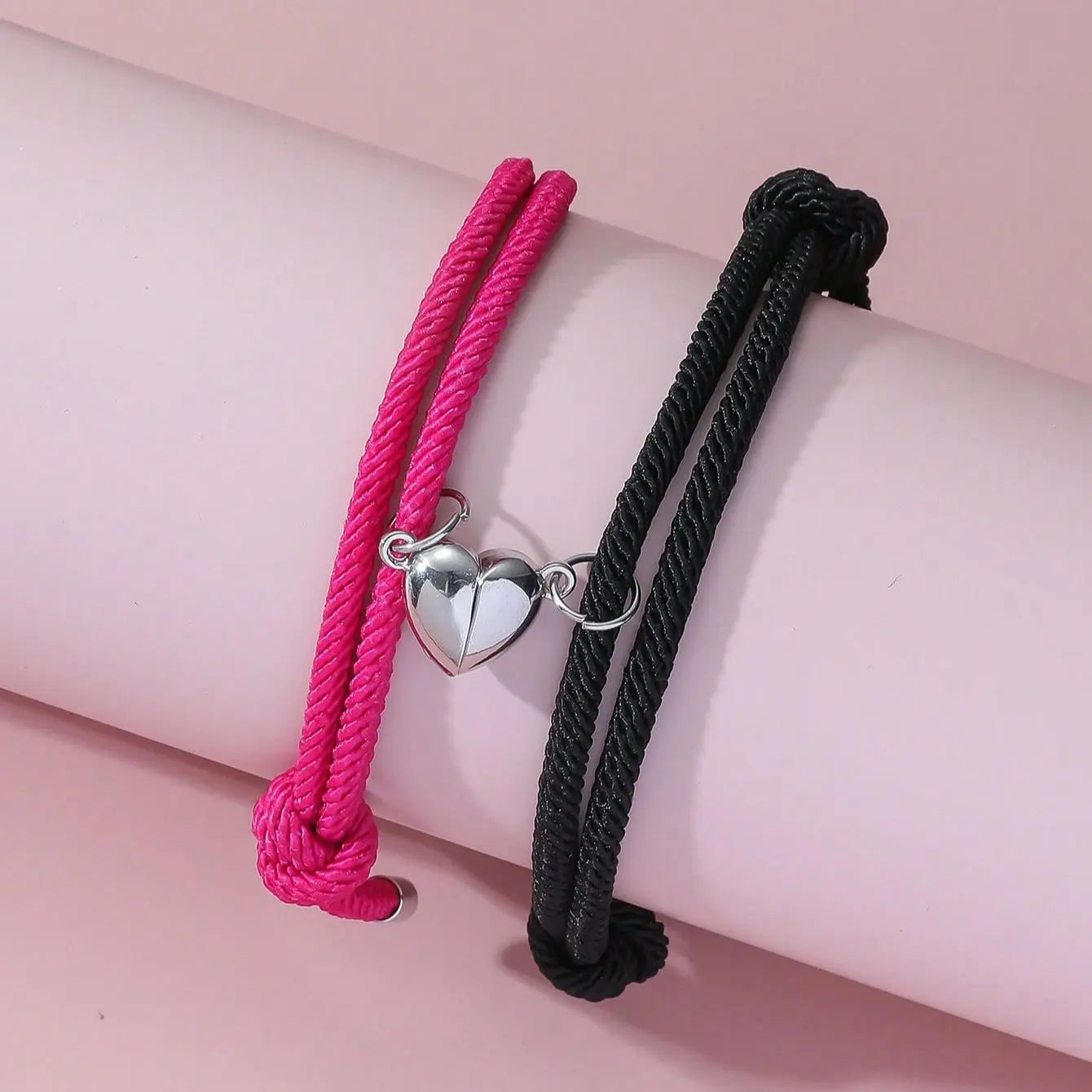 Hand Rope Love Magnetic